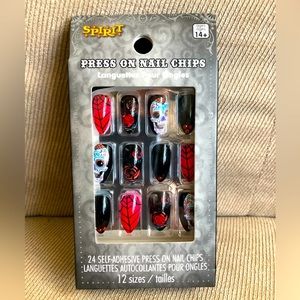 NEW Spirit Halloween Sugar Skulls, Roses, Spiderwebs, Bling 24 Press On Nails